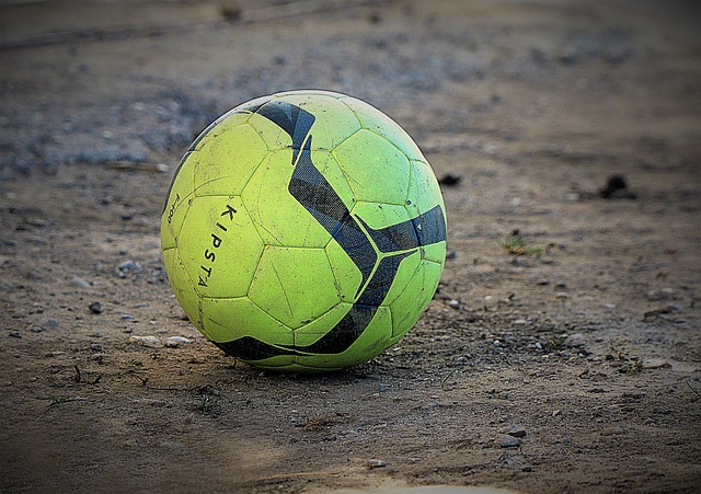 在绿茵场上 在绿茵场上